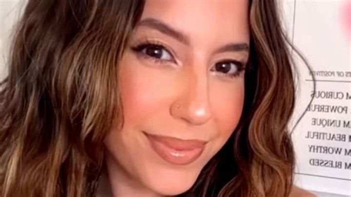 vee rivera header
